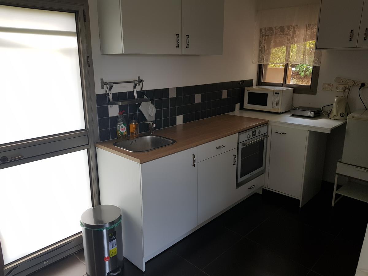 A Pastoral B & B Giv'at Ada 외부 사진